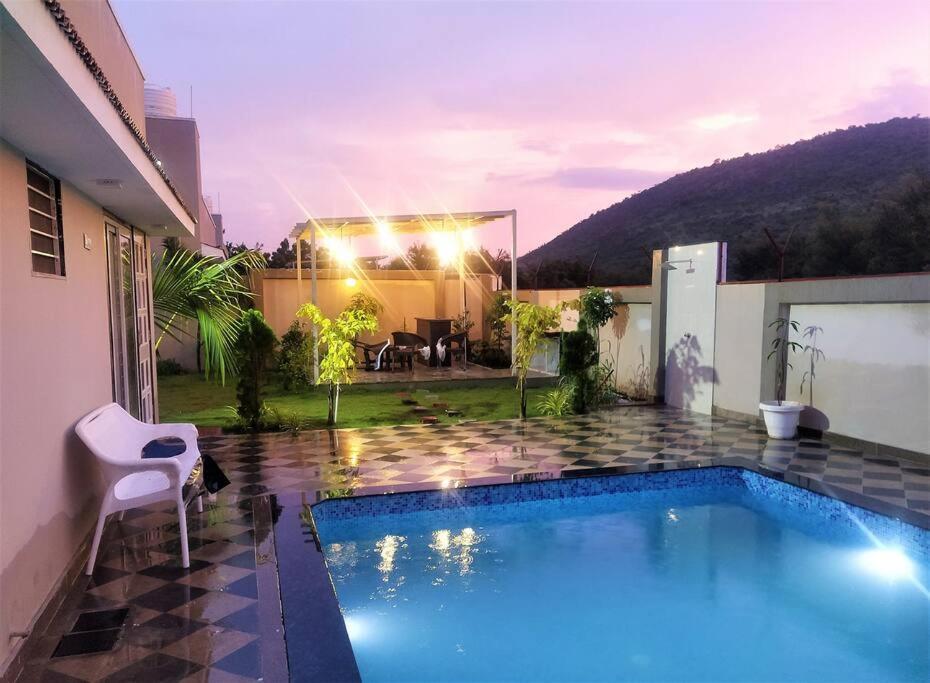 Nine Hill Villa - 2Bhk Private Villa With Pool Udaipur Dış mekan fotoğraf